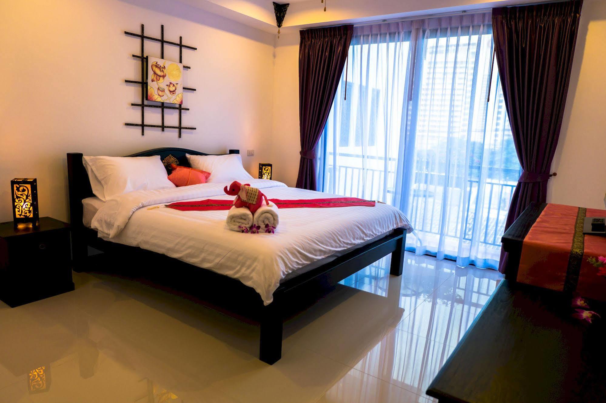 Swiss Paradise Boutique Villa Pattaya Esterno foto