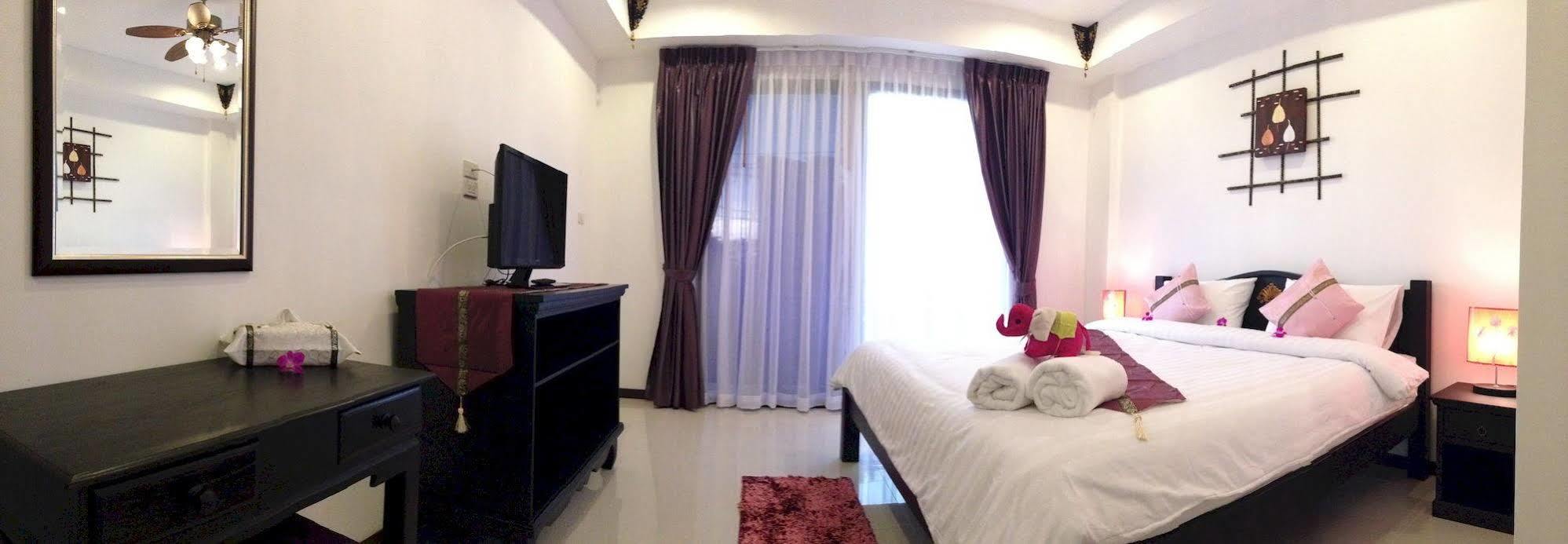 Swiss Paradise Boutique Villa Pattaya Esterno foto